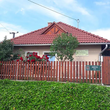 Vakantiehuis Borostyan Vendeghaz *