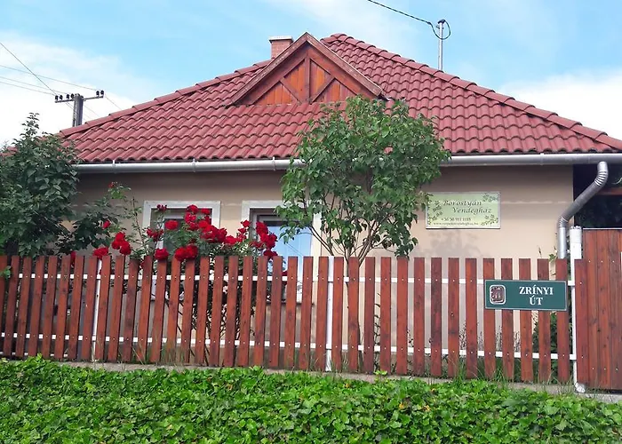 Hébergement de vacances Borostyán *